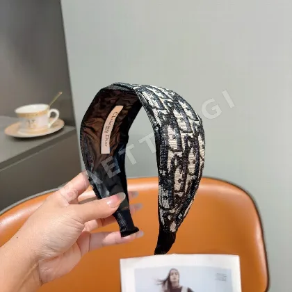 디올 모노그램 패턴 헤어밴드 184373