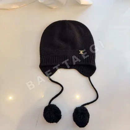 셀린느 울 이어플랩 캡 84024