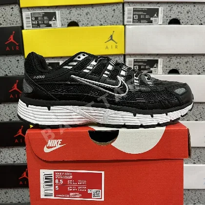 나이키 [PE] P 6000 CD6404-026 201187 Nike P-6000 Black White Metallic Silver