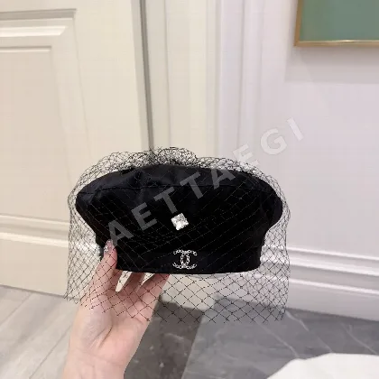 샤넬 다이아몬드 장식 메시 베레모 82224