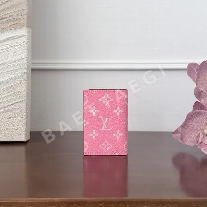 루이비통 모노그램 카드 홀더 지갑 M26072