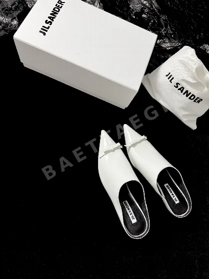 질샌더 뾰족 토 리본 장식 여성 신발 75121