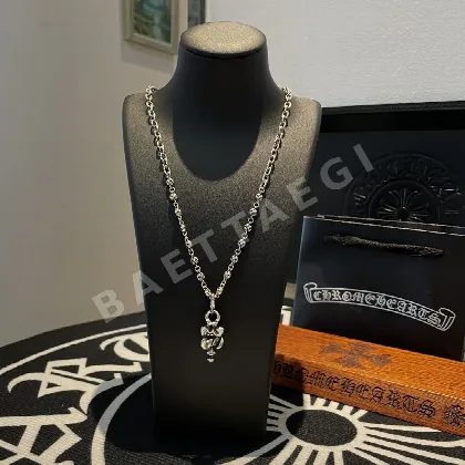 크롬하츠 크로스 플라워 펜던트 목걸이 125506