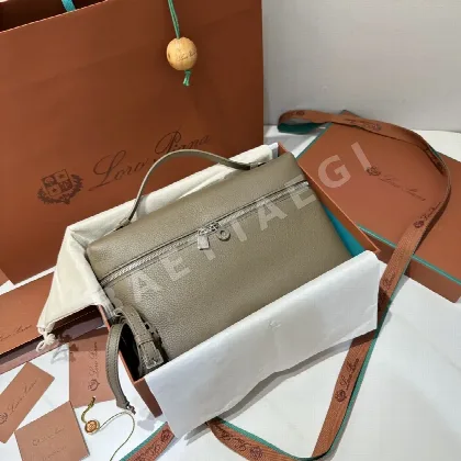 로로피아나 L27 엘리펀트 그레이 핸드백 191383