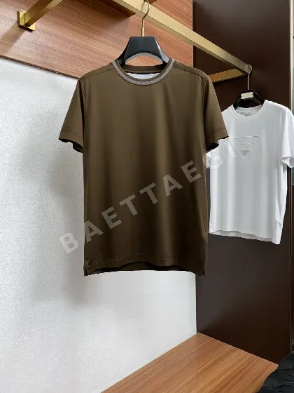 브루넬로쿠치넬리 남성 라운드넥 반팔 티셔츠 131842