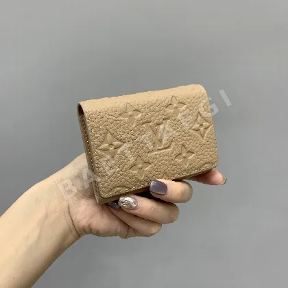 루이비통 살구 압화 명함지갑 M13891