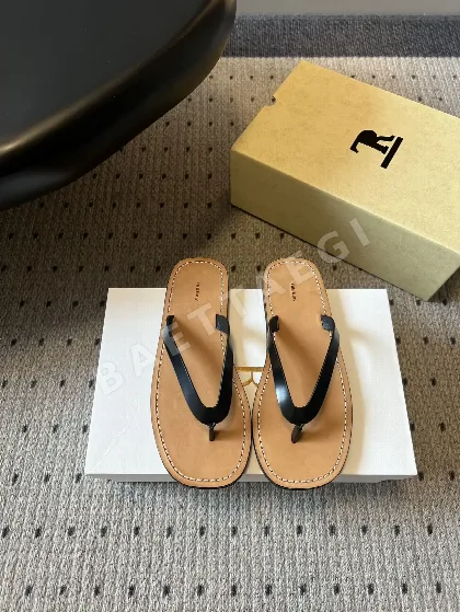 더로우 릴랙스 핏 플립플롭 95978