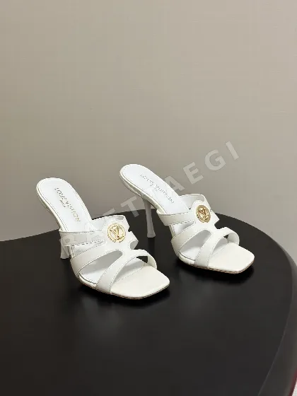 루이비통 9 AM 스틸레토 힐 오픈 토 샌들 112998