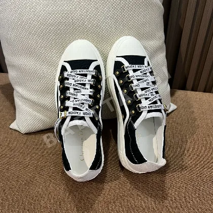 디올 캔버스 슬립온 141736