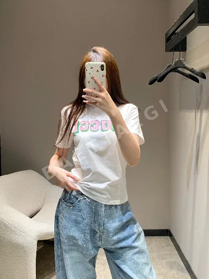 구찌 3D 레터 프린트 반팔 티셔츠 54079