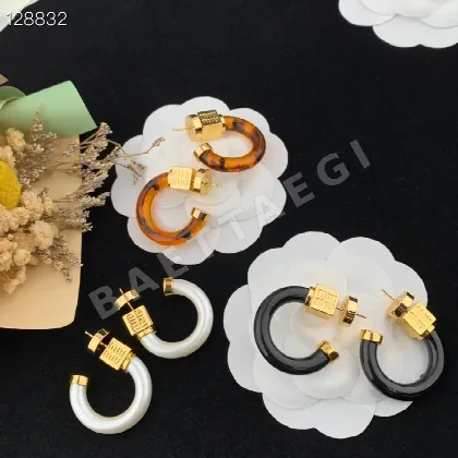 미우미우 귀걸이 61095 Miu Miu Earrings