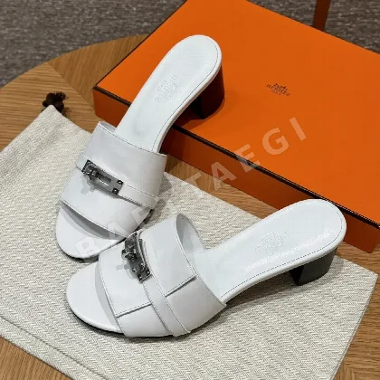 에르메스 지지50 샌들 화이트 가죽 164720
