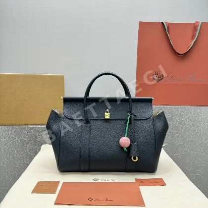 로로피아나 룸룸 토트백 128886