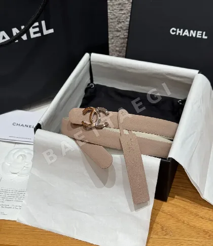 샤넬 타임리스 클래식 더블 C 양면 카프스킨 벨트 174141