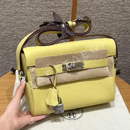 에르메스 켈리 메신저 노란색 가방 155170