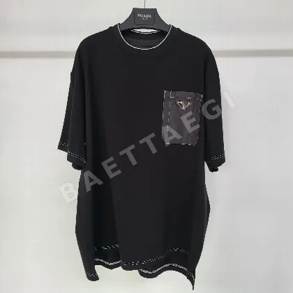 프라다 포켓 라벨 남성 반팔 티셔츠 50682