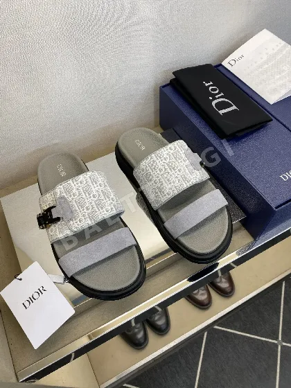 디올 남성 캔버스 카프스킨 슬리퍼 134575