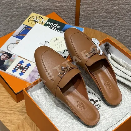 에르메스 이즈 뮬 샌들 골든 브라운 가죽 163726