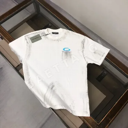 발렌시아가 워시드 크루넥 남성 반팔 티셔츠 49137