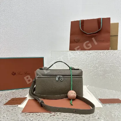 로로피아나 엑스트라 포켓 핸드백 128943