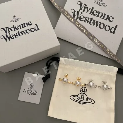 비비안웨스트우드 귀걸이 64948 Vivienne Westwood Earrings