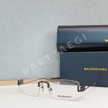 발렌시아가 선글라스 BB0110 S 56396