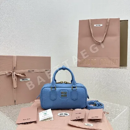 미우미우 가방 68036