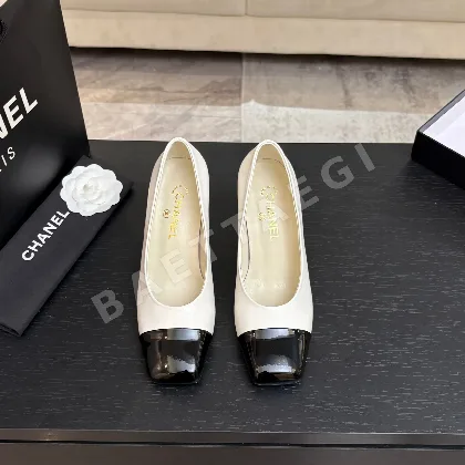 샤넬 더블 C 금속 로고 스퀘어 토 컬러블록 하이힐 신발 98644