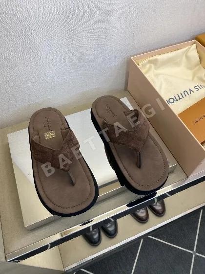 루이비통 남성 슬리퍼 129594