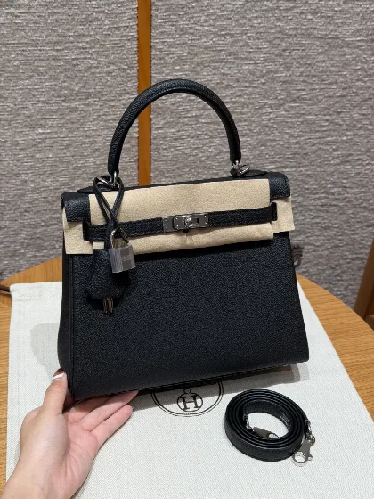 에르메스 켈리 25 블랙 토고 가죽 가방 18259