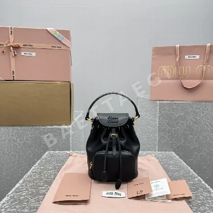 미우미우 미니 블랙 가죽 백팩 133472