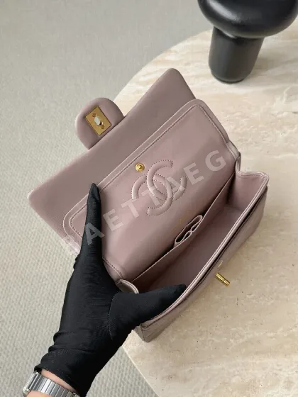 샤넬 핑크 금장 가방 33368