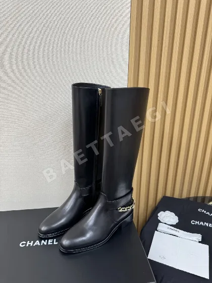 샤넬 체인 장식 라이딩 부츠 93182