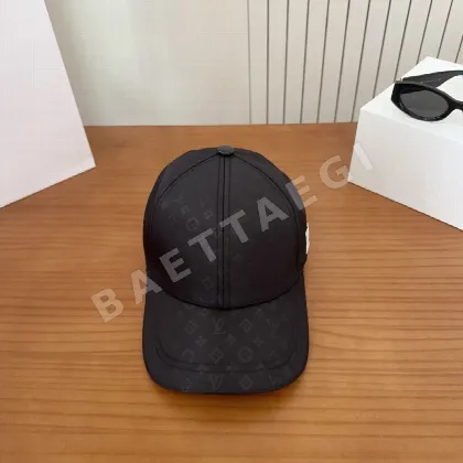 루이비통 자수 메시 야구모자 79152