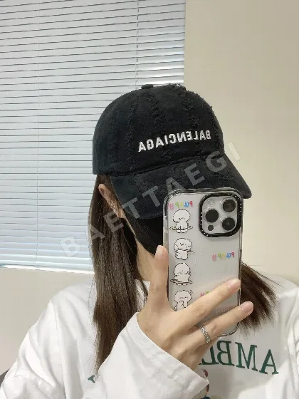 발렌시아가 자수 베이스볼 캡 81789