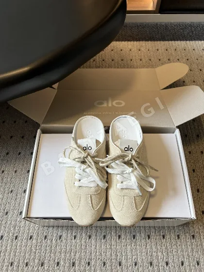 알로 스웨이드 하프 슬립온 신발 99475
