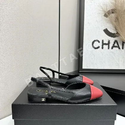 샤넬 클래식 오픈 토 플랫 슬링백 샌들 98372