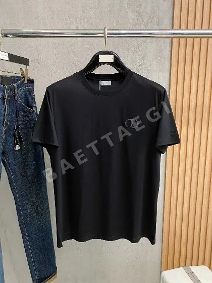 디올 크루넥 남성 반팔 티셔츠 47558