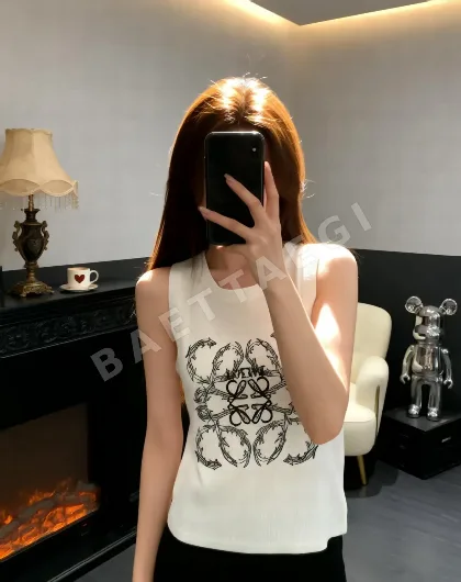 로에베 자수 로고 니트 베스트 여성 반팔 96877