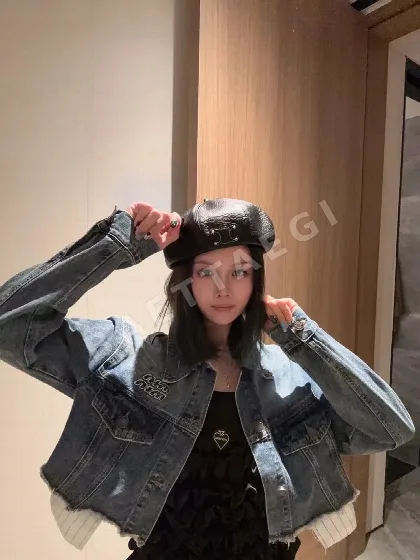 셀린느 가죽 베레모 모자 83455