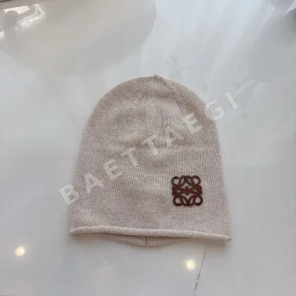 로에베 울 슬로치 햇 모자 79051