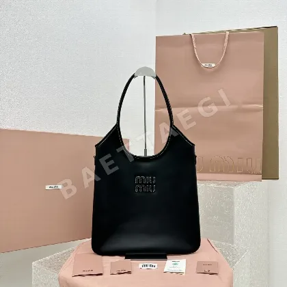 미우미우 가방 68530