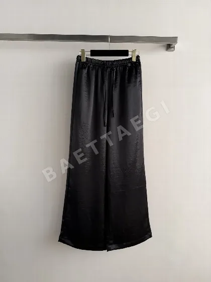샤넬 루즈핏 여성 밴딩 팬츠
