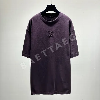루이비통 LV 자수 남성 반팔 티셔츠 113691