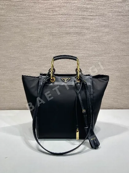 프라다 리사이클 나일론 기하학 토트백 1BG578 67744