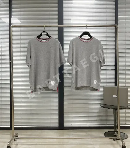 톰브라운 남성 반팔 50627