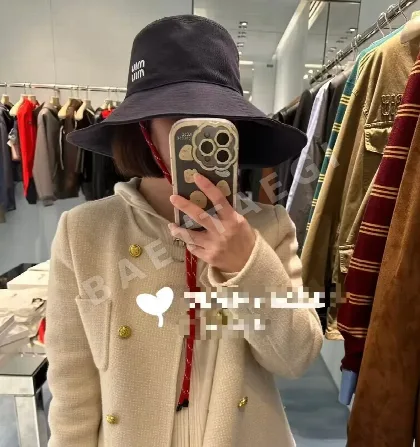 미우미우 버킷 햇 모자 120368