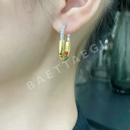티파니 락 미디엄 투톤 귀걸이 70920