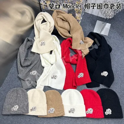 몽클레르 모자 스카프 세트 79349