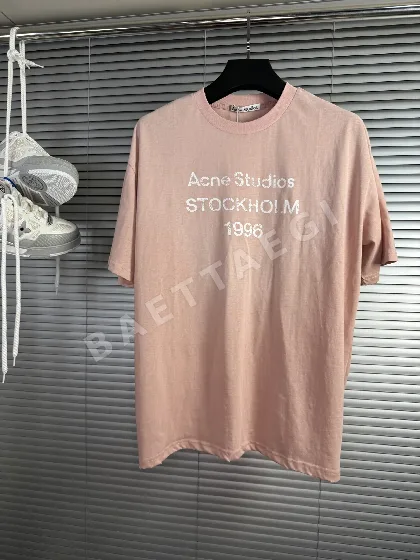 아크네스튜디오 남성 데미지 가공 반소매 티셔츠 85841